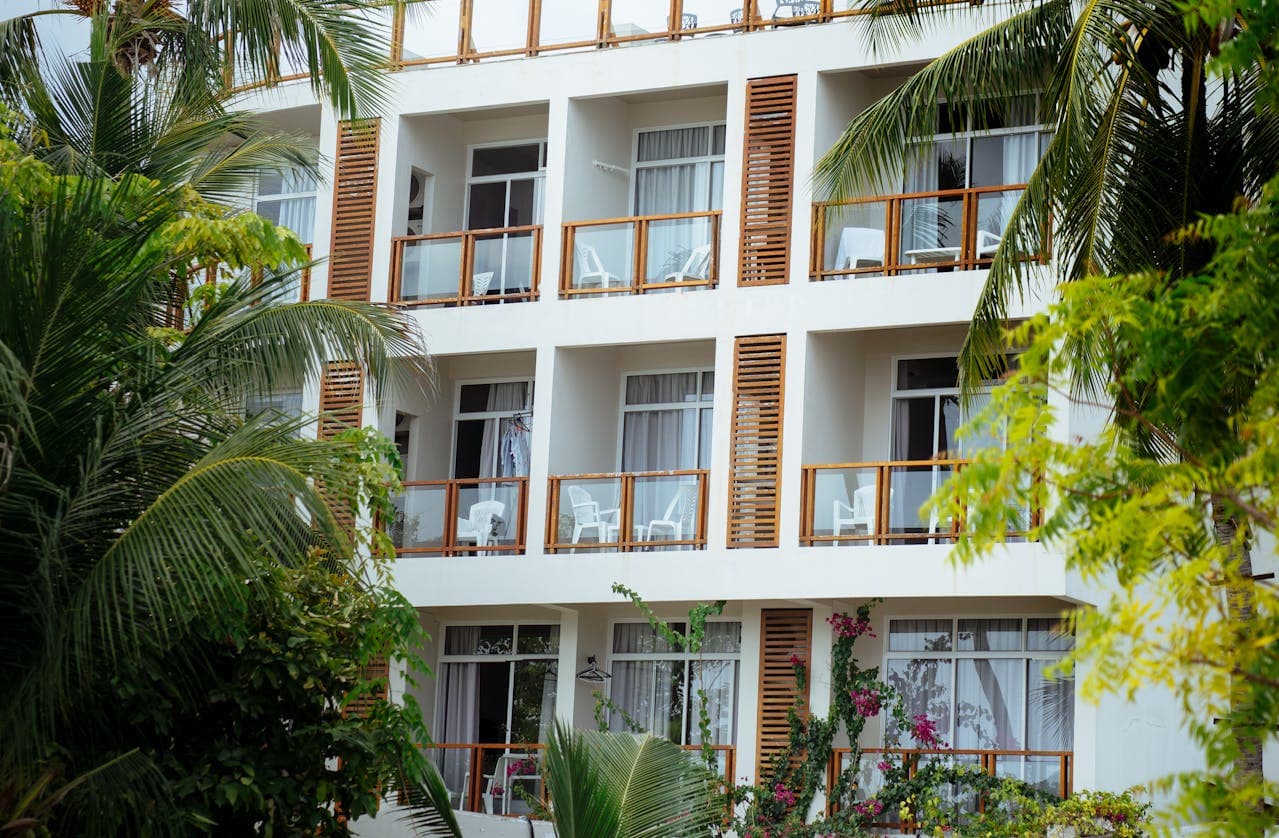 Growing Hotel Groups
